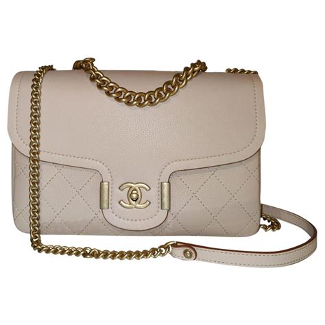 chanel archi chic flap bag